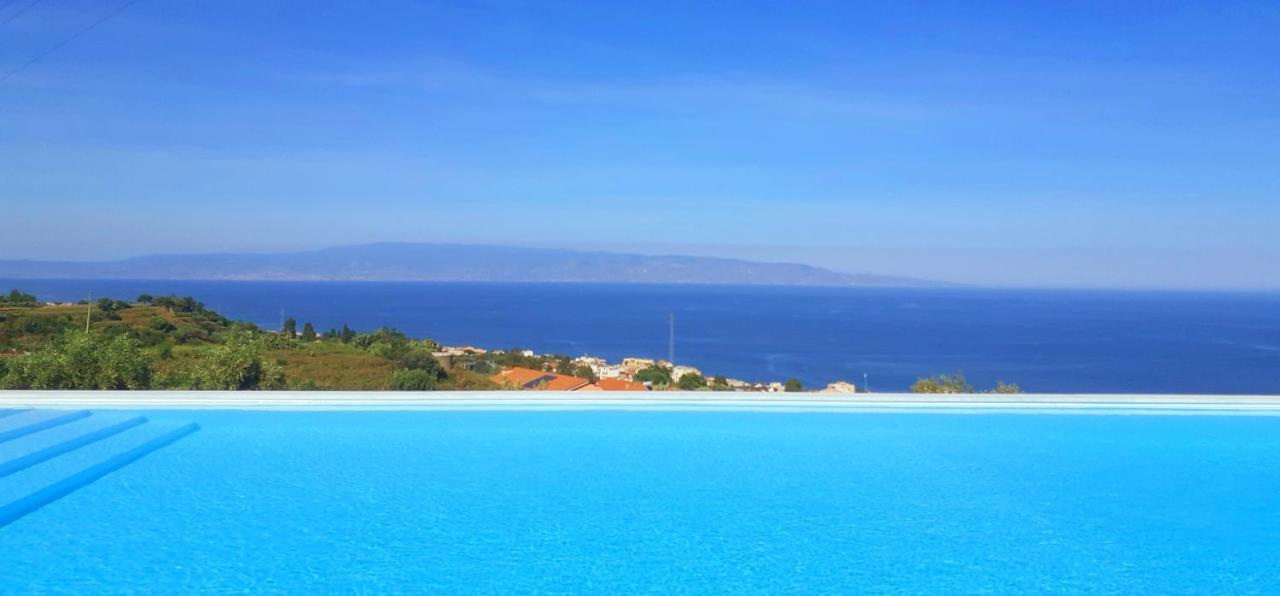 Villa Infinity ∞ Santa Teresa Di Riva Εξωτερικό φωτογραφία