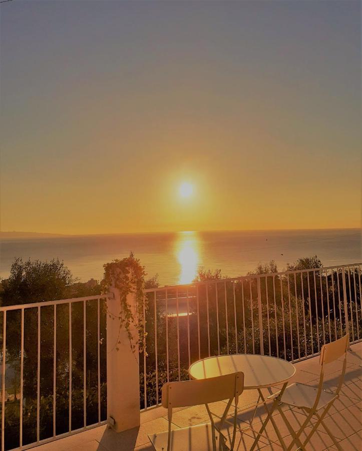 Villa Infinity ∞ Santa Teresa Di Riva Εξωτερικό φωτογραφία